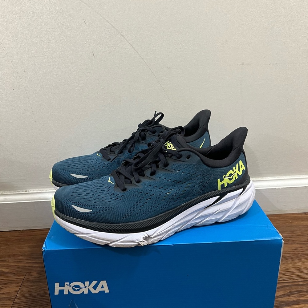 Hoka Coral Blue / Butterfly Clifton 8 Sneakers Size 9.5 D $140